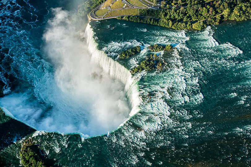 A Quick Detour to Niagara Falls Behind the Falls